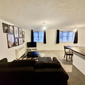 Comfortable and Cosy London Stay